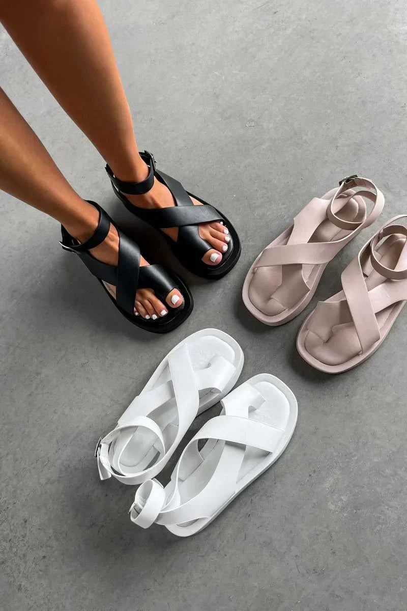 Lallisa | Eleganta & Avslappnade Sandaler Petra