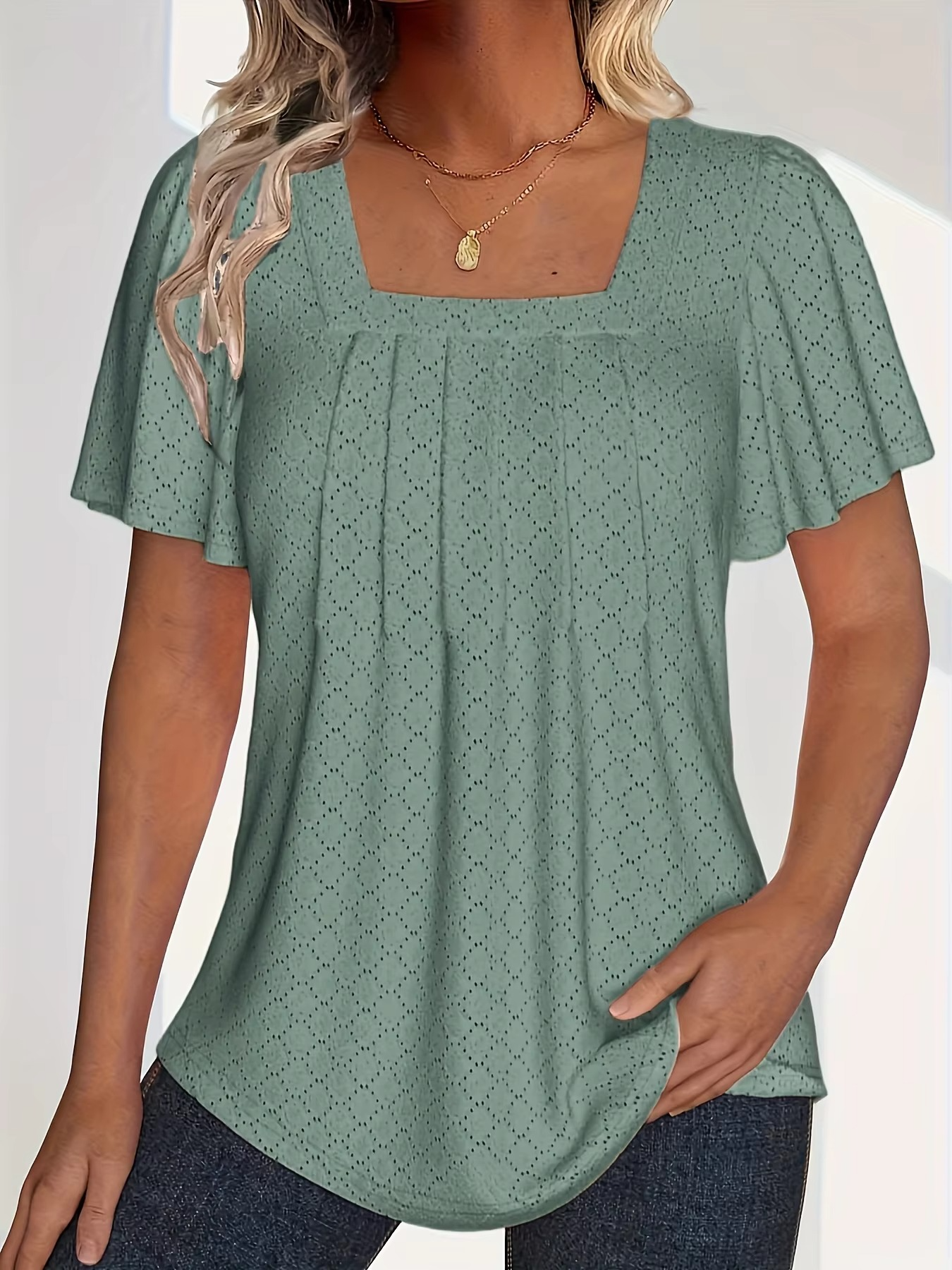 Lallisa | Mirelle – Blus med fyrkantig halsringning och textur